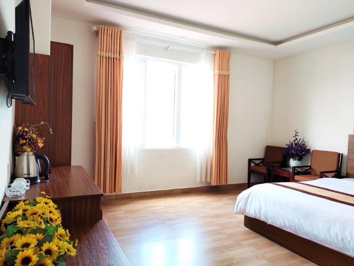 New Hampton Suits-Tam Xuan Centre Hotel Да Лат Екстериор снимка