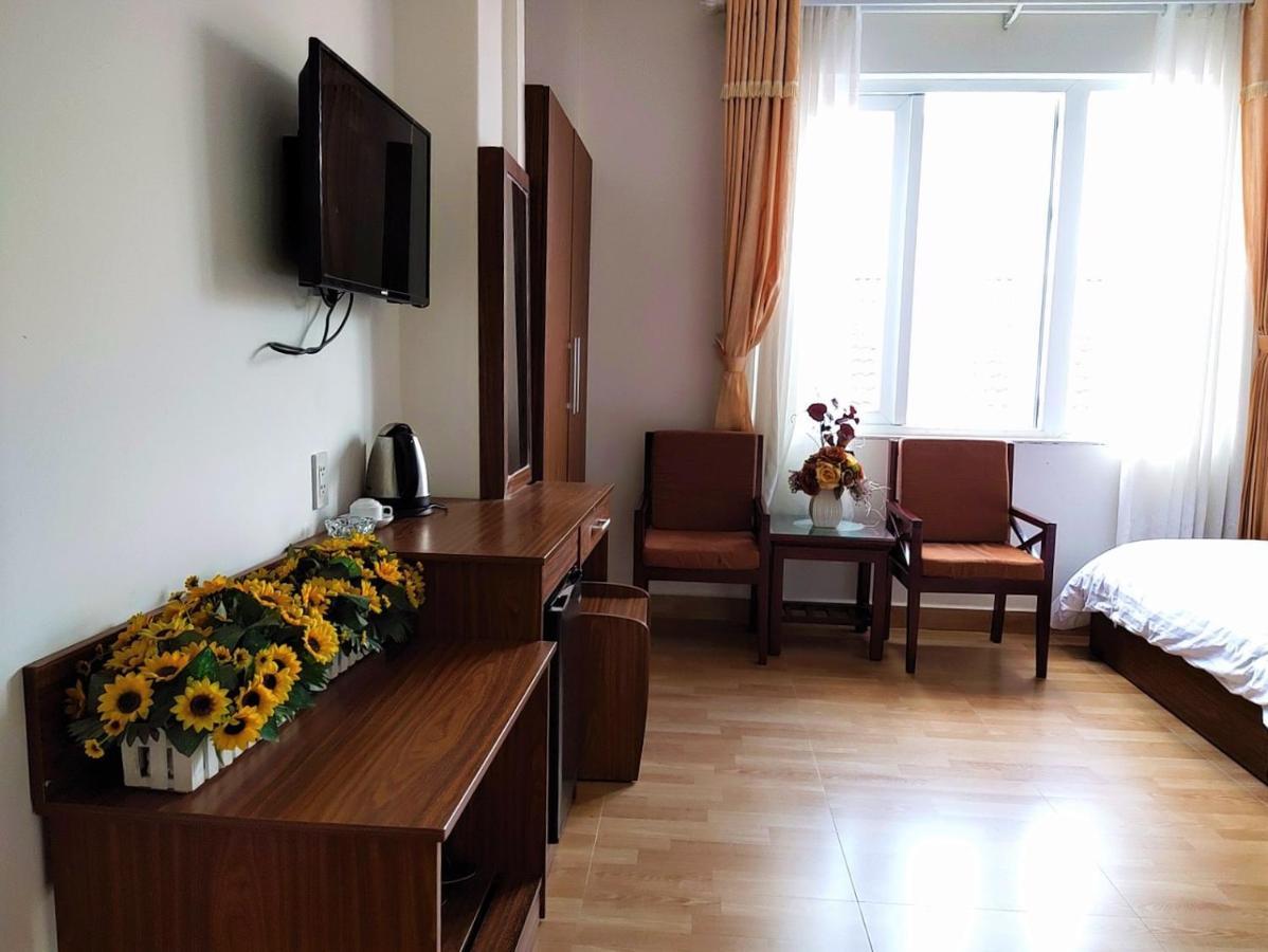 New Hampton Suits-Tam Xuan Centre Hotel Да Лат Екстериор снимка