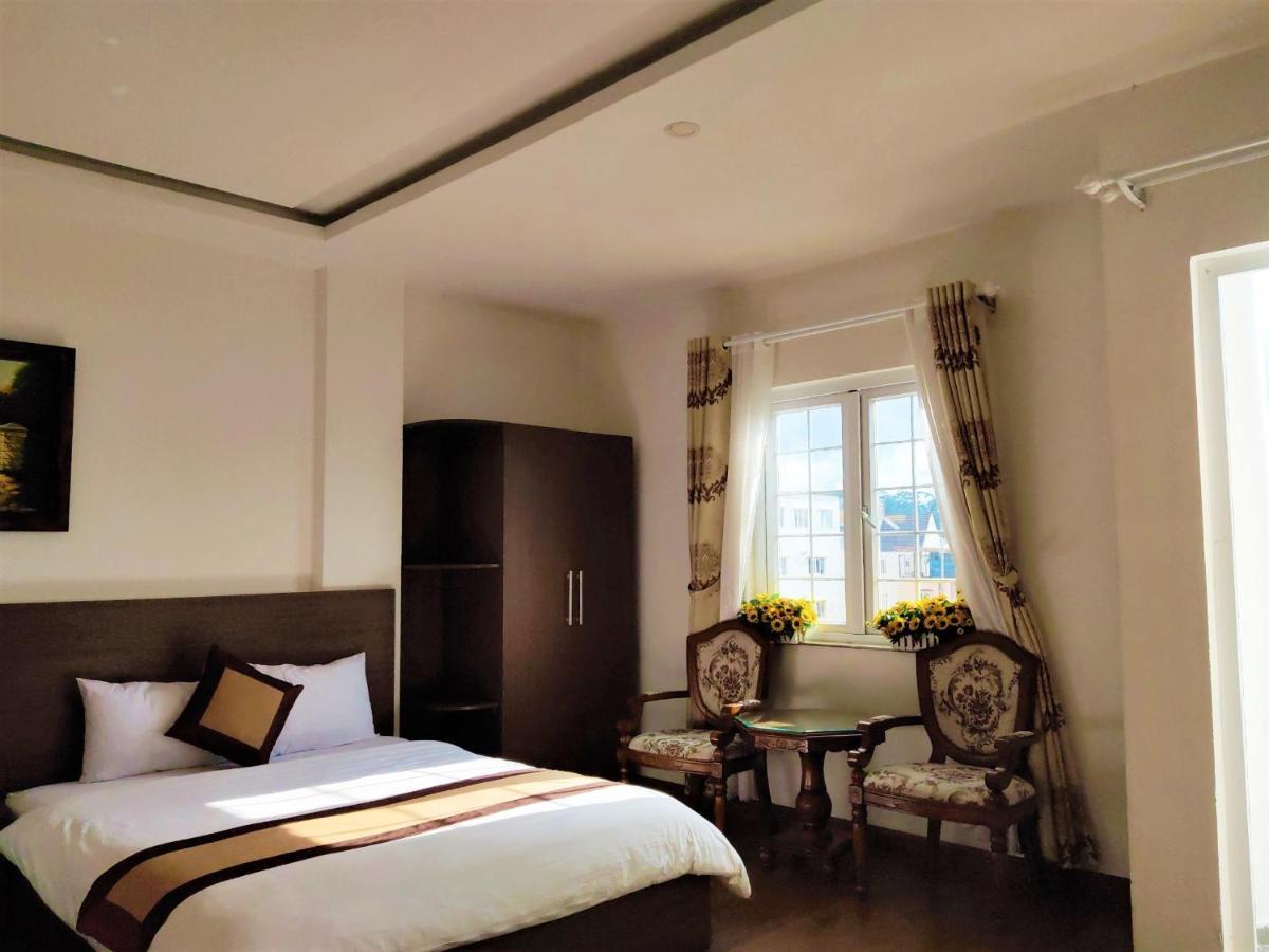 New Hampton Suits-Tam Xuan Centre Hotel Да Лат Екстериор снимка