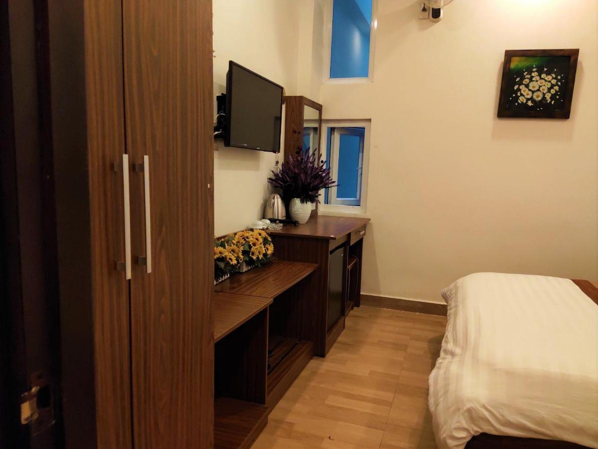 New Hampton Suits-Tam Xuan Centre Hotel Да Лат Екстериор снимка