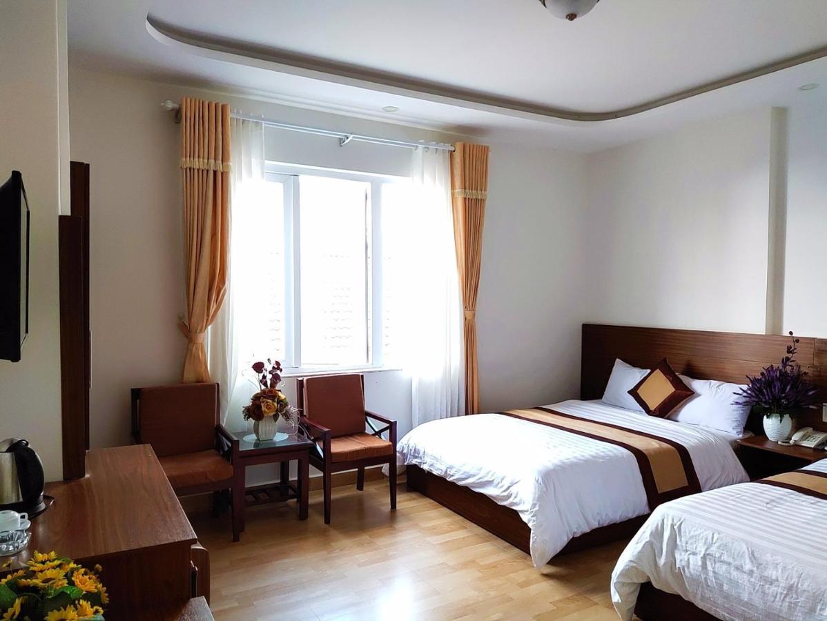 New Hampton Suits-Tam Xuan Centre Hotel Да Лат Екстериор снимка